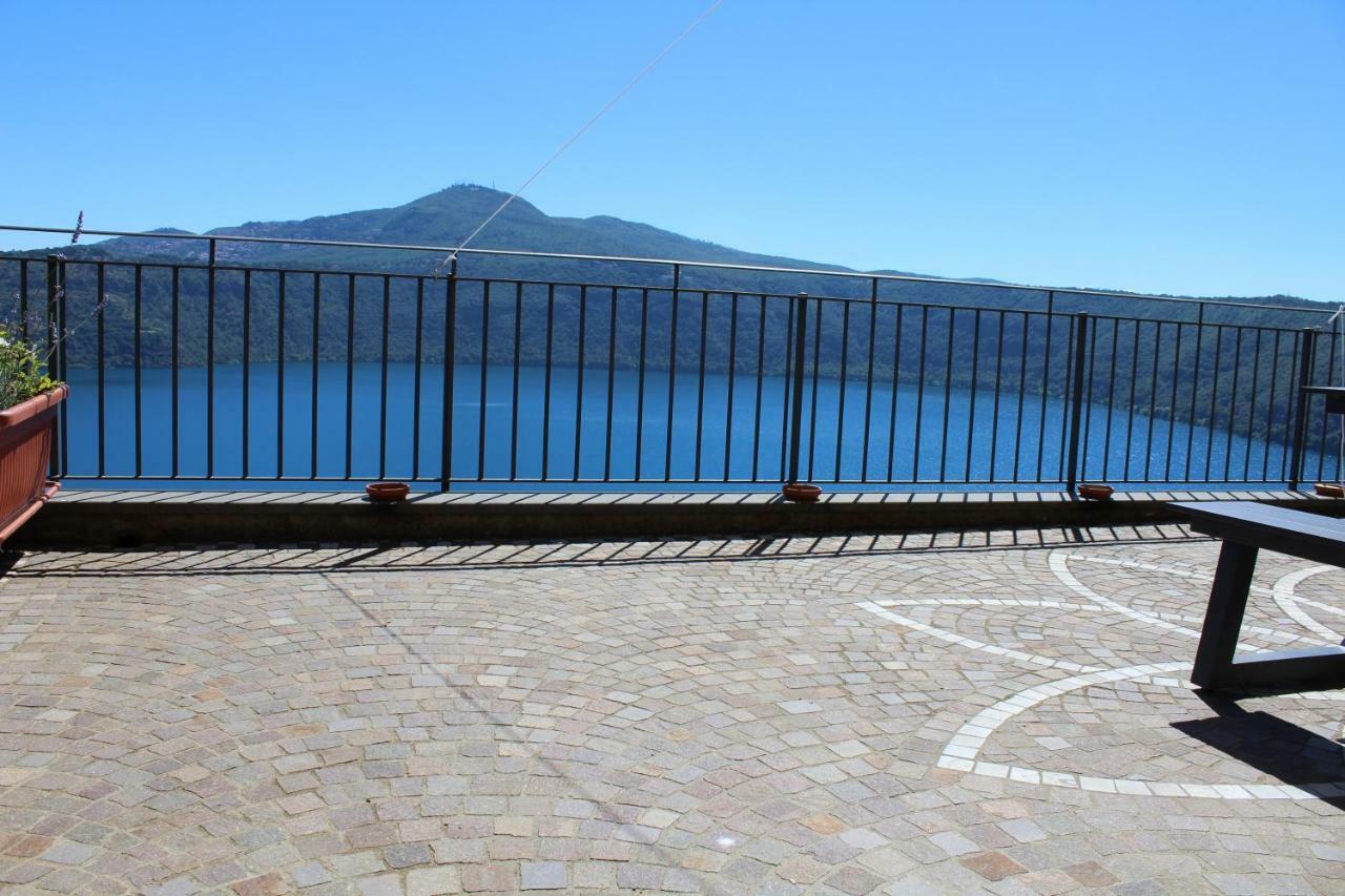 La Casetta Superior Castel Gandolfo Bagian luar foto